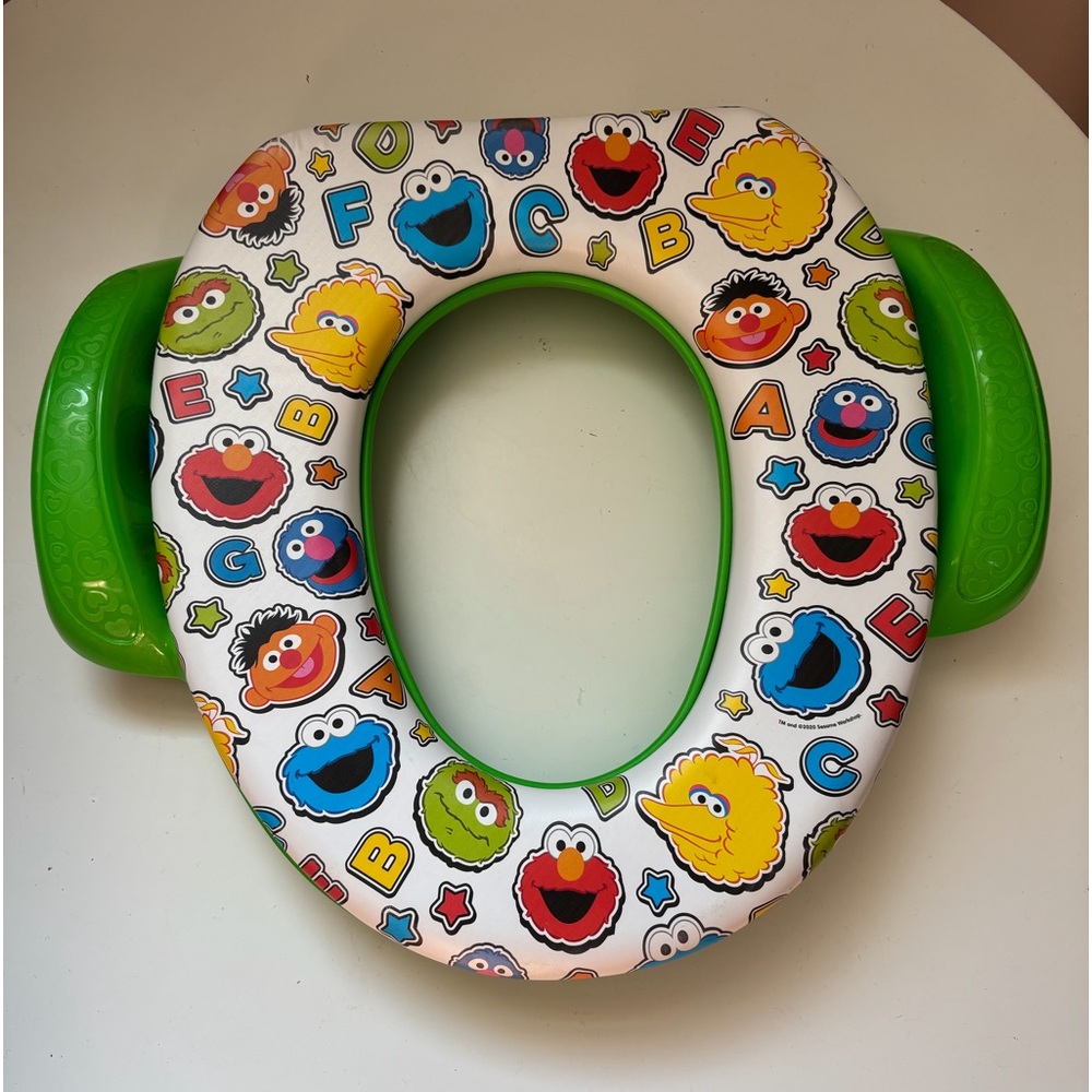Kids toilet seat
